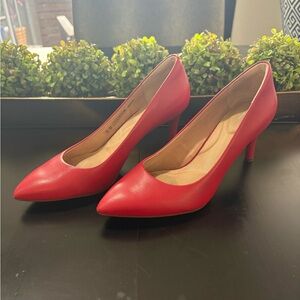 Rockport Classic Red Pointed-Toe Women's Pumps